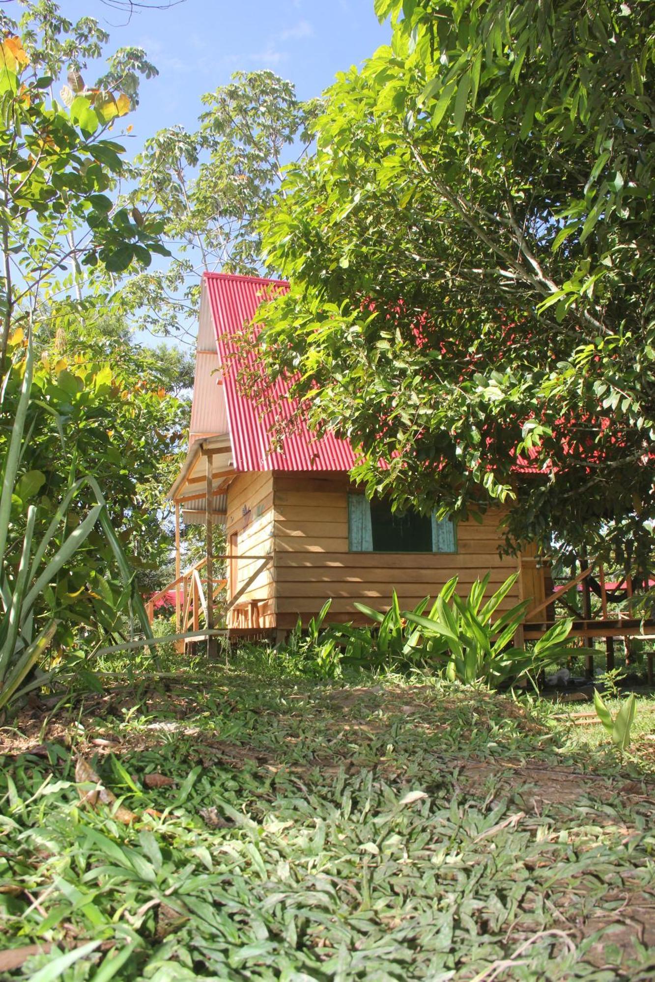 Purachata Ecolodge Iquitos Exteriör bild